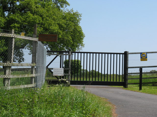 Farm Security Slide Gate